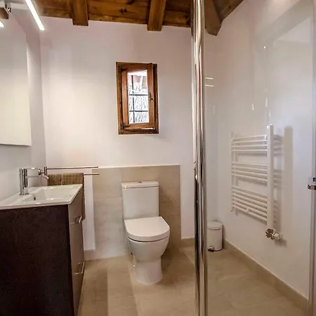 Villa Catalunya Casas Majestic And Views , 30km To Barcelona