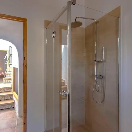 Villa Catalunya Casas Majestic And Views , 30km To Barcelona Corbera de Llobregat