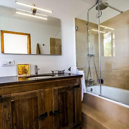 Catalunya Casas Majestic And Views , 30km To Barcelona Corbera de Llobregat